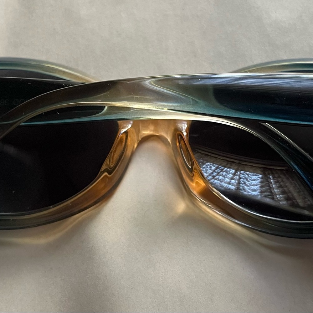 Versace Model 382 - Picture 9 of 11